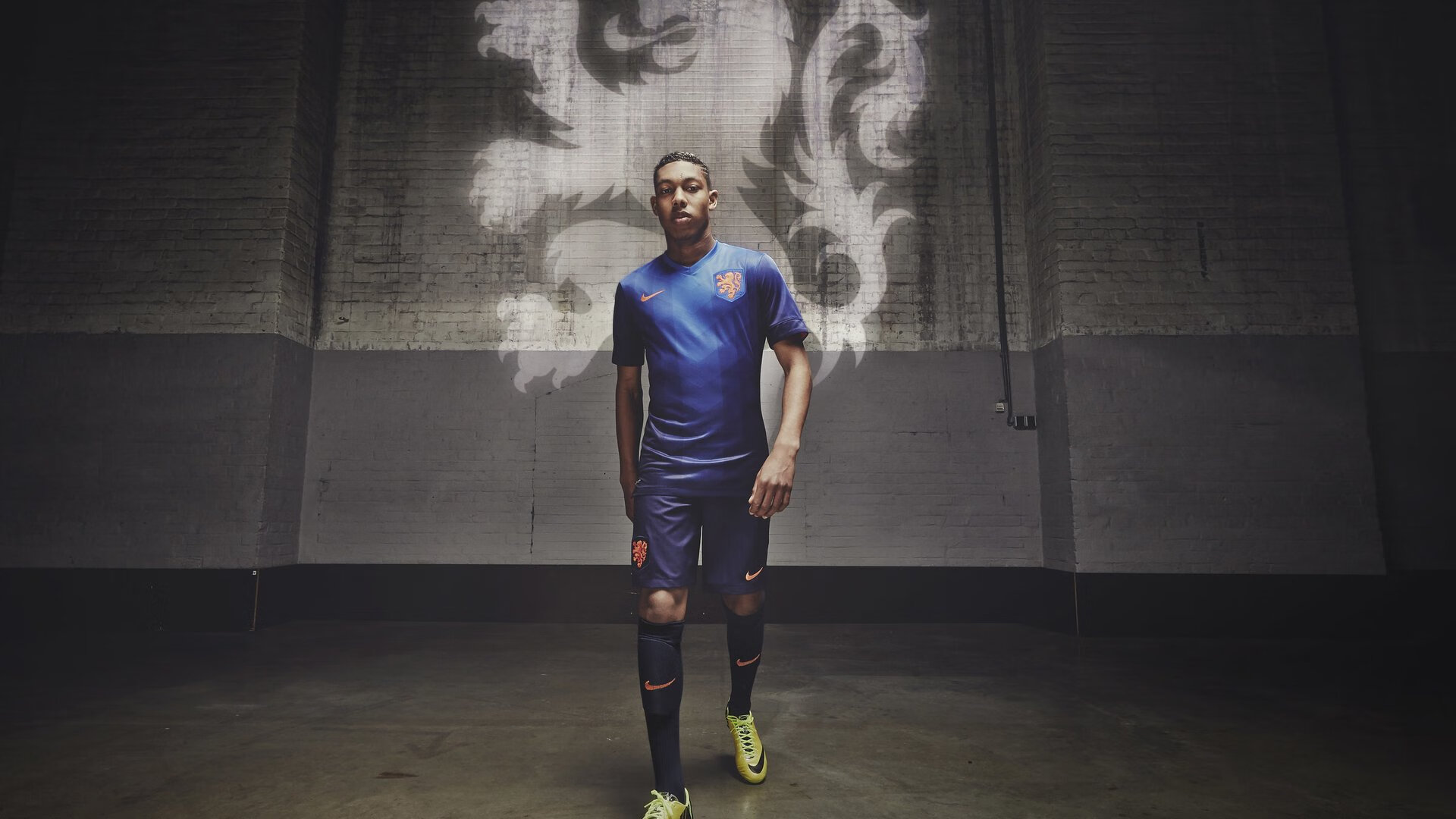 阿伦·斯密斯：全黑队的技术与战术大师，进攻流畅犀利，阿伦斯集锦